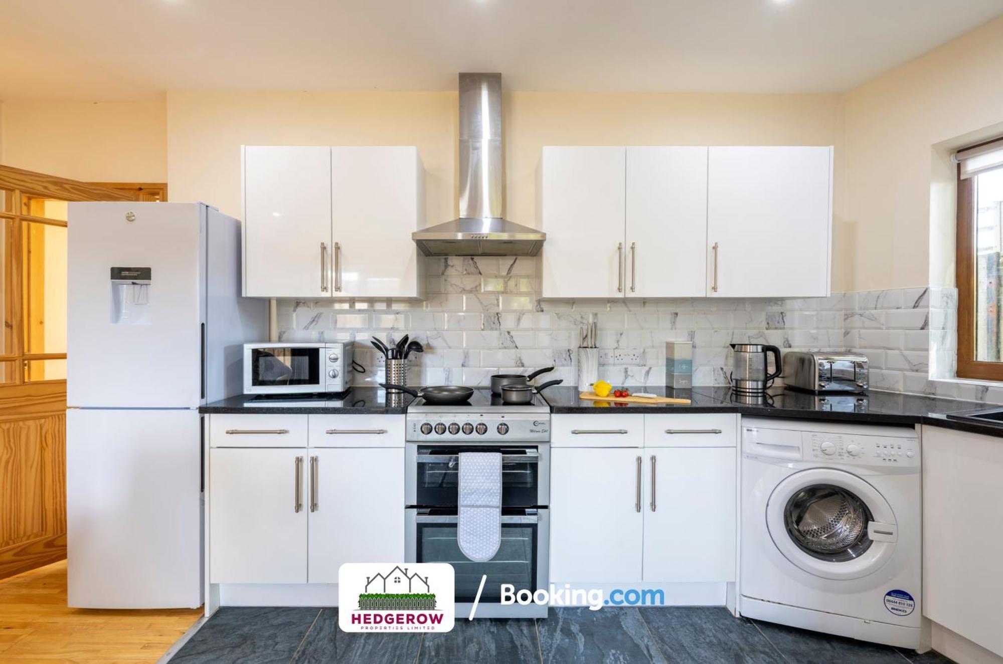 Secure 2-Bed Escape For 6 With Tranquil Garden L Special Deals L Last-Minute Deals L Truro Bagian luar foto